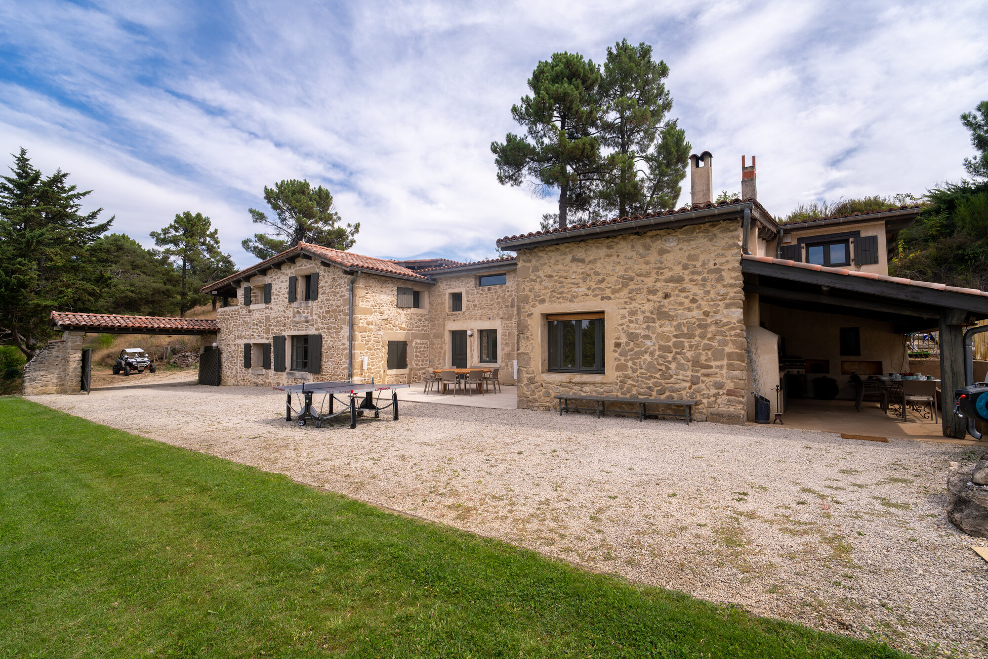 La Bergerie des Collines — panorama du domaine